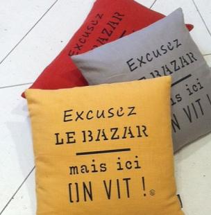 Pillow square EXCUSEZ LE BAZAR...